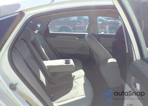 2017 Hyundai Sonata z USA, uszkodzony, nr VIN 5NPE24AF8HH489577